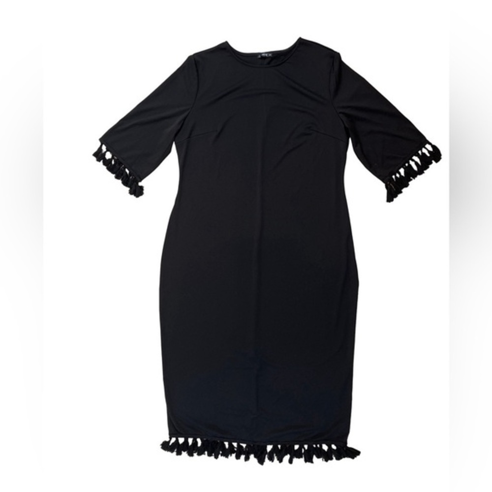 ⭐️ SHEIN black crew-neck 3/4 sleeves dress with tassels- size 3XL